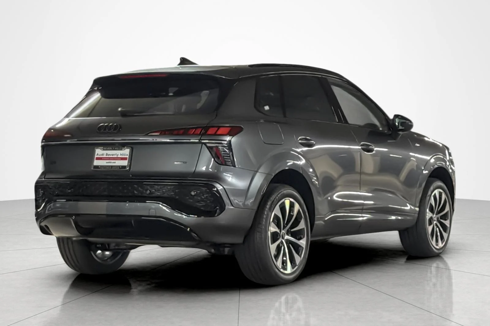 New 2026 Daytona Gray Pearl Effect Audi S line quattro image 6
