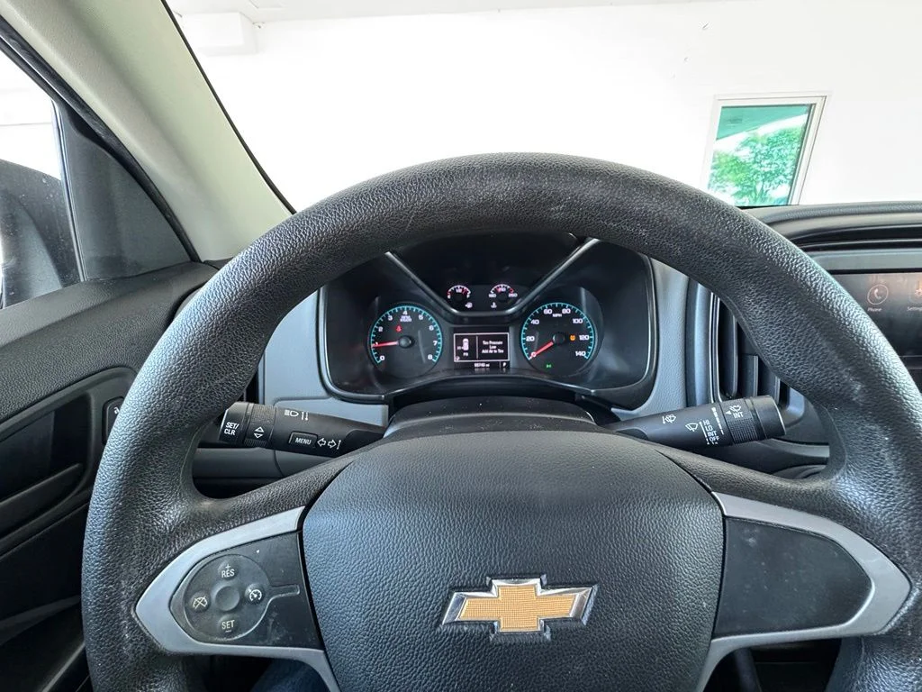 Used 2022 White Chevrolet Work Truck image 32