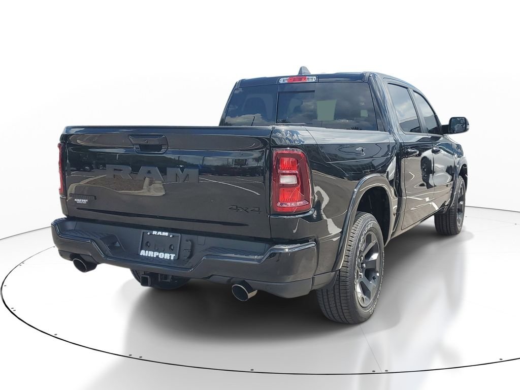 New 2026 Diamond Black Crystal Pearl-Coat Exterior Paint RAM Big Horn/Lone Star image 3