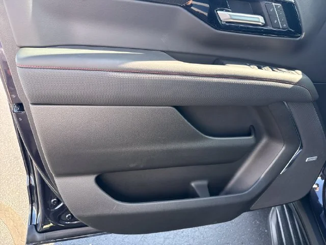 2027 Chevrolet Suburban RST - Photo 11