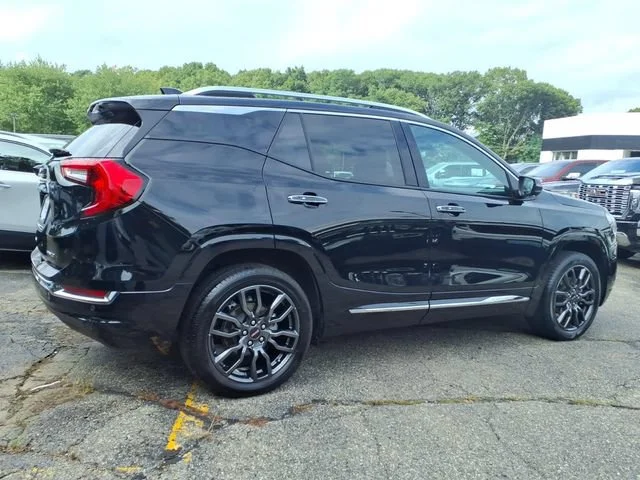 2024 GMC Terrain Denali - Photo 6