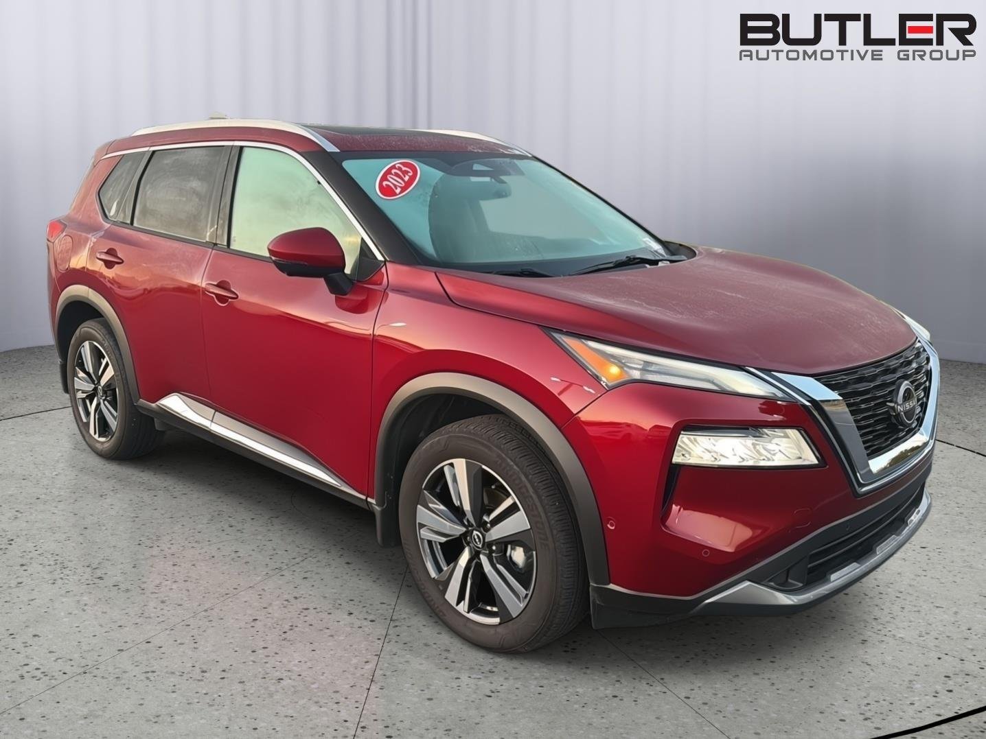 Used 2023 Scarlet Ember Tintcoat Nissan SL image 8