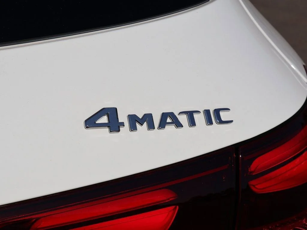 New 2026 Polar White Mercedes-Benz GLA 250 image 50