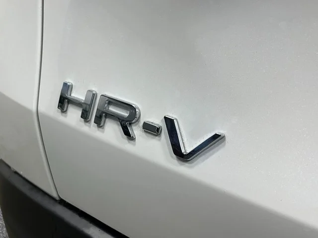 New 2027 Platinum White Pearl Honda LX image 7