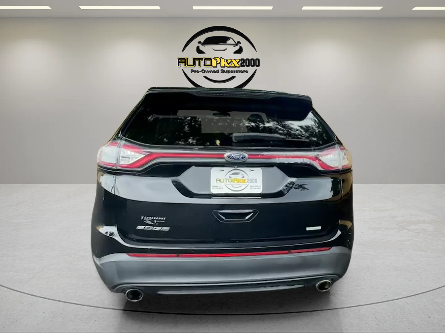 Used 2018 Black Ford SE image 6