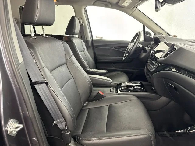 Used 2021 Gray Honda Elite image 25