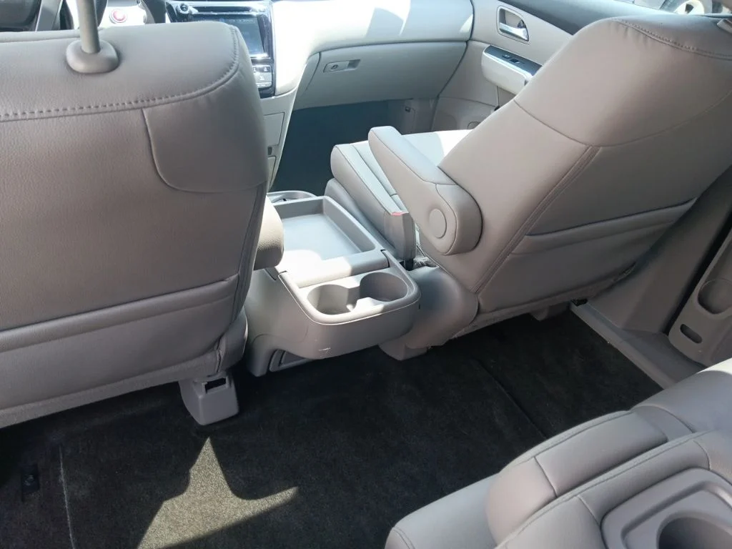 Used 2016 Modern Steel Metallic Honda EX-L image 32