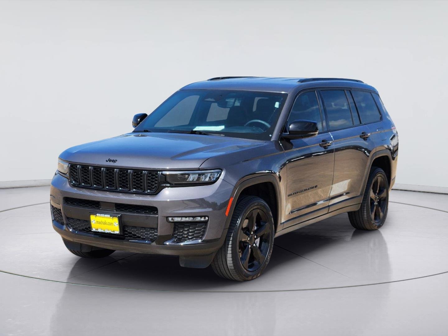 Used 2024 Baltic Gray Metallic Clearcoat Jeep Limited image 3