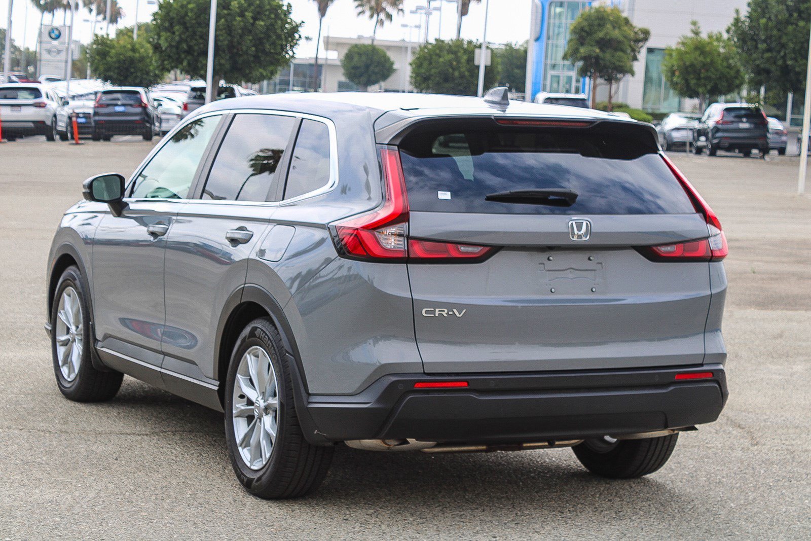 Certified Used 2025 Urban Gray Pearl Honda EX-L image 8
