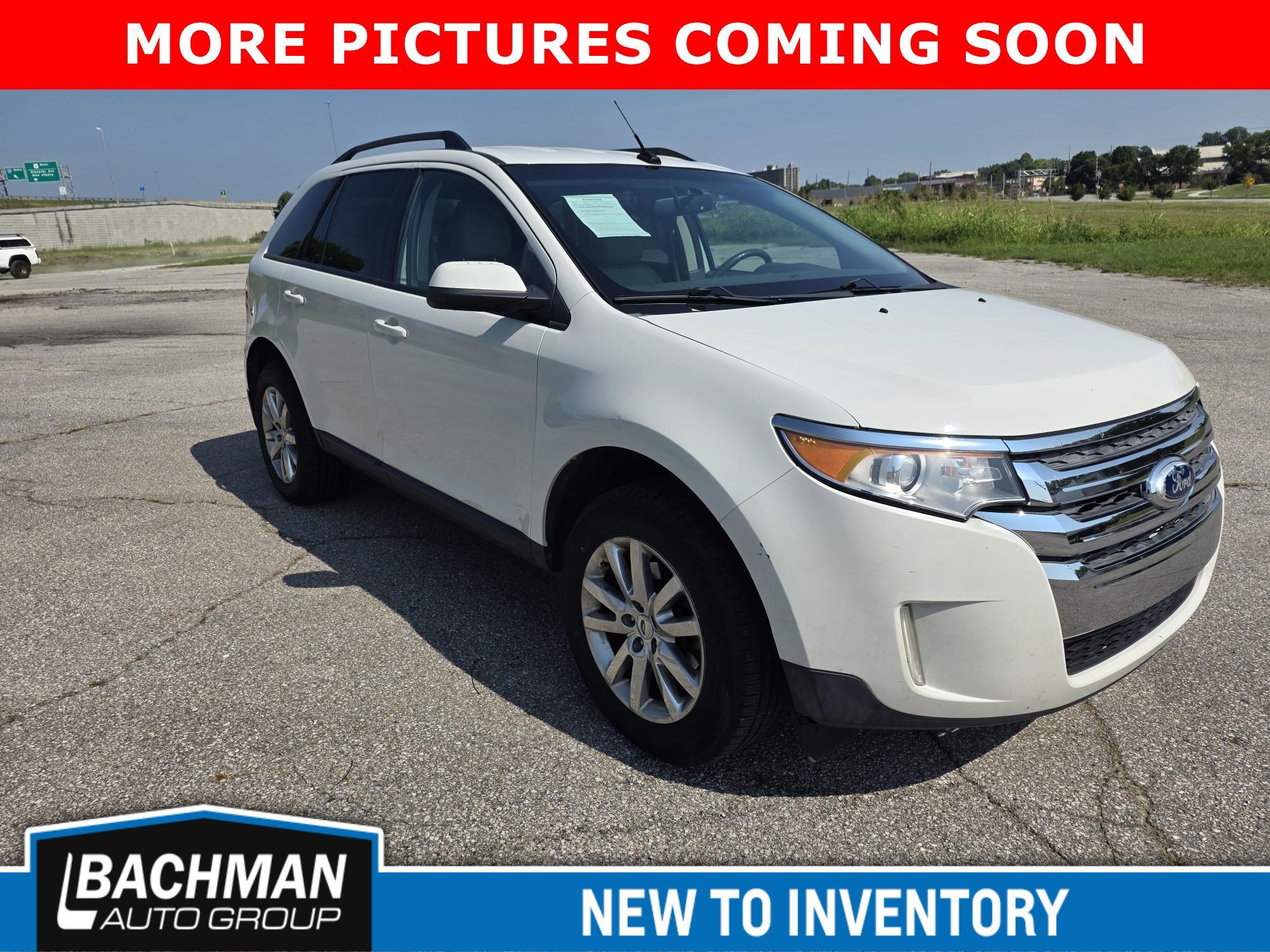 Used 2013 White Platinum Tri-Coat Metallic Ford SEL image 2