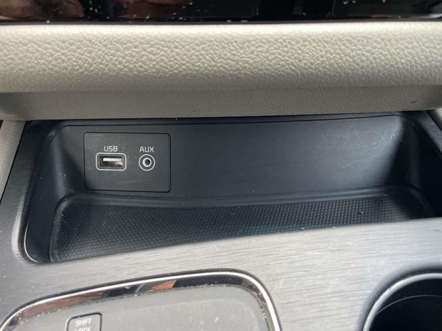 2018 Kia Sedona LX - Photo 28