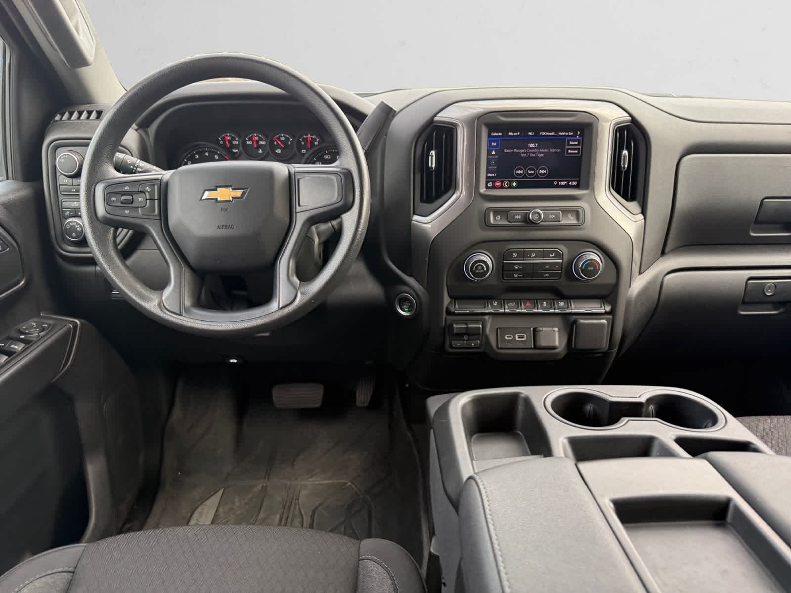 Used 2025 Summit White Chevrolet Custom image 10