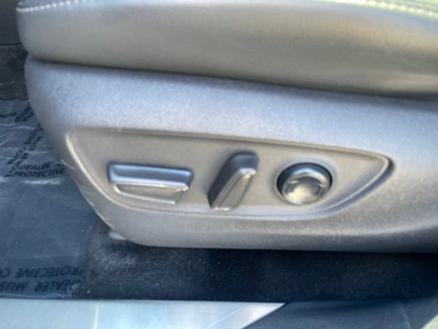 Used 2022 Gray Toyota Platinum image 27