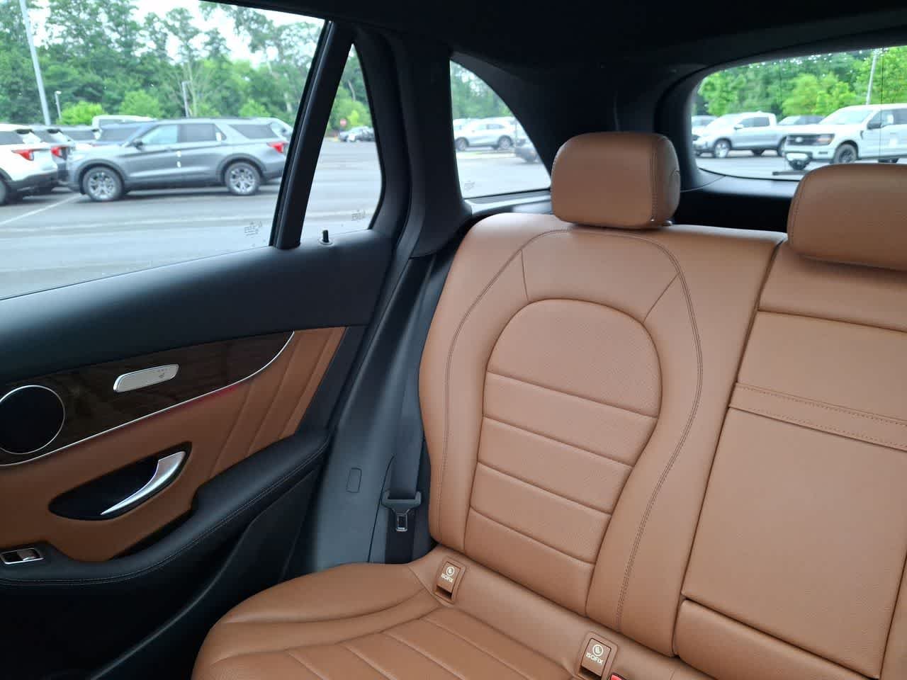 Used 2020 Obsidian Black Metallic Mercedes-Benz GLC 300 image 12