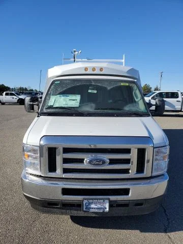 2025 Ford E-Series Cutaway Base - Photo 27