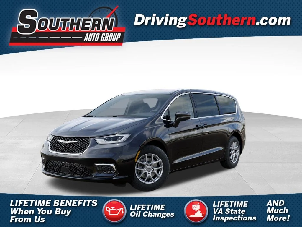 2026 Chrysler Pacifica Select's photo