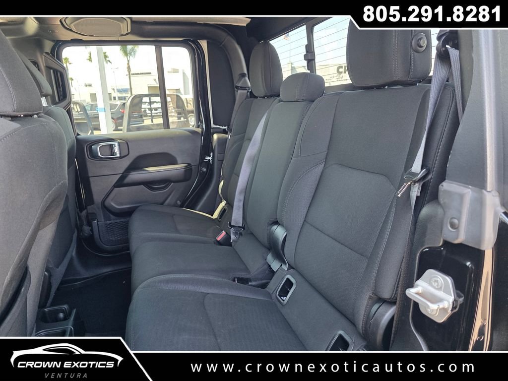 Used 2022 Black Jeep Overland image 19