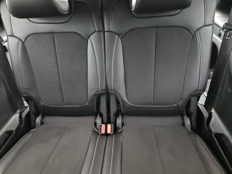 Used 2023 Metallic Jeep Altitude image 9