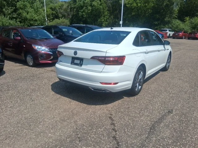 Used 2019 Pure White Volkswagen R-Line image 4