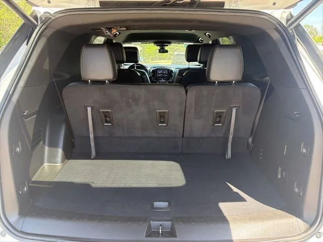 2023 Chevrolet Traverse 3LT - Photo 15