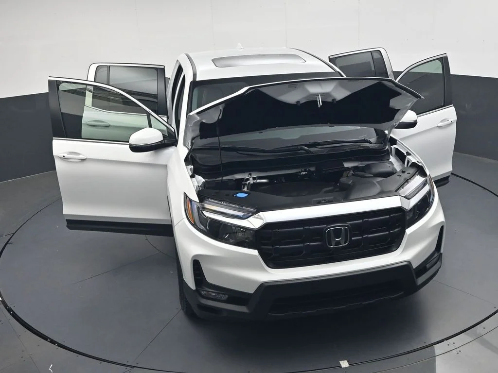 New 2026 Platinum White Pearl Honda RTL image 38
