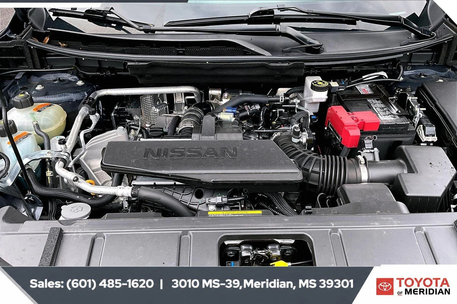Used 2026 Deep Ocean Blue Pearl Nissan SL image 8