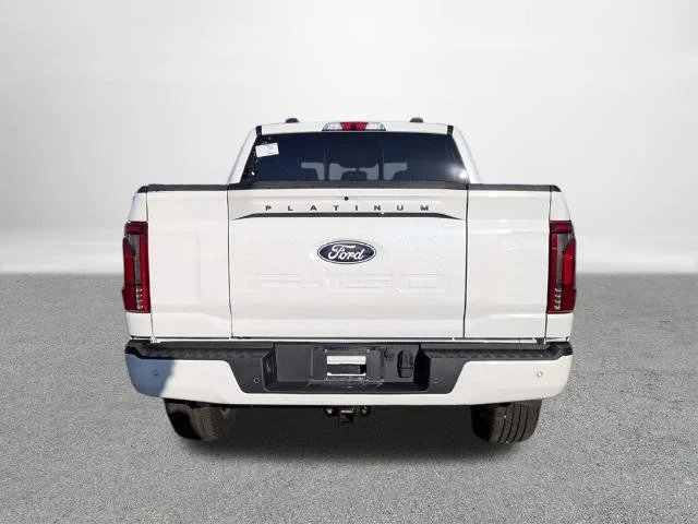New 2026 Star White Metallic Tri-Coat Ford Platinum® image 34