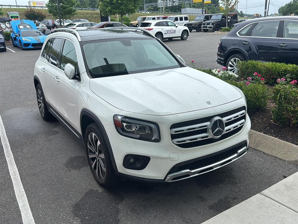 2021 Mercedes-Benz GLB GLB250's photo