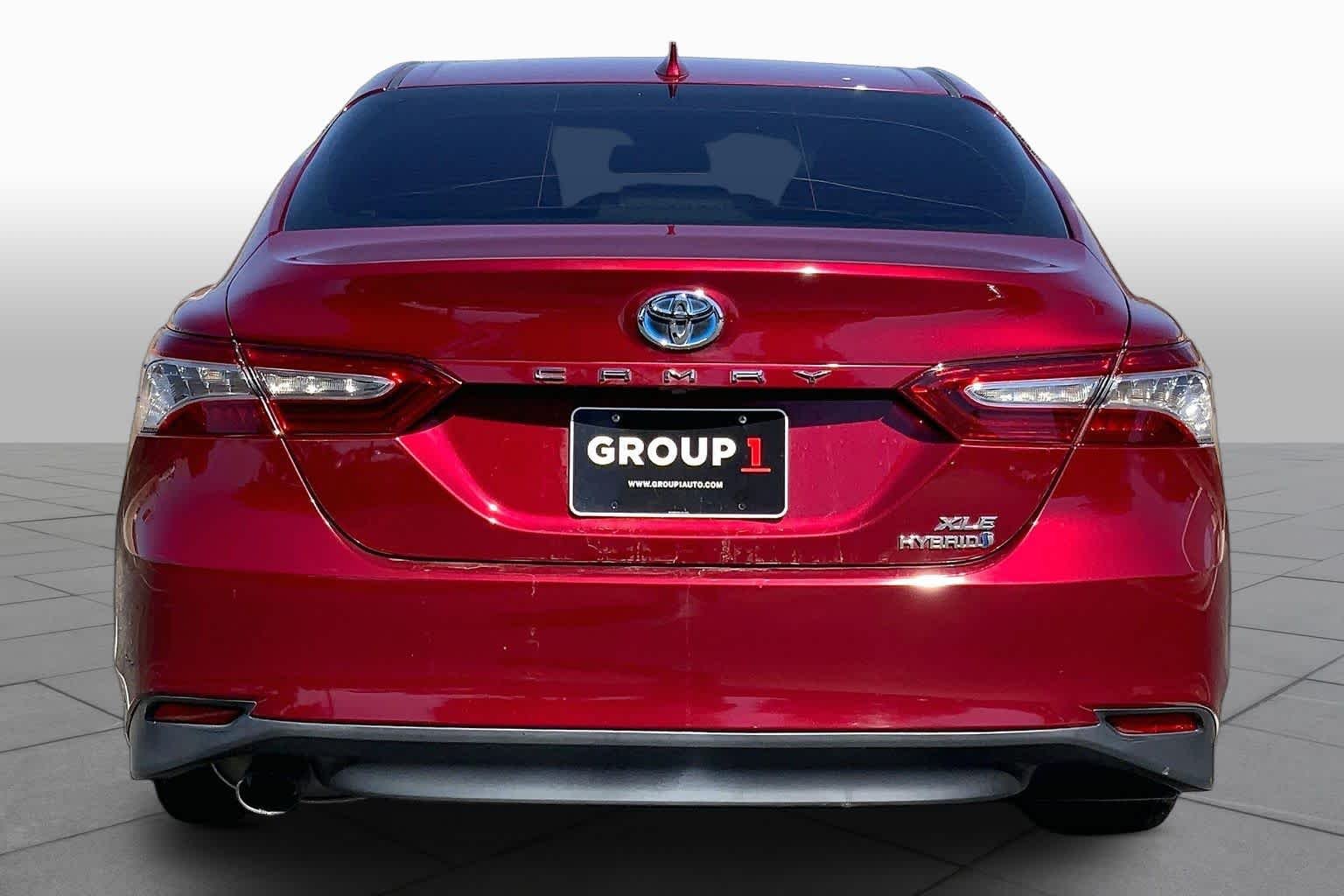 Used 2020 Ruby Flare Pearl Toyota Hybrid XLE image 5