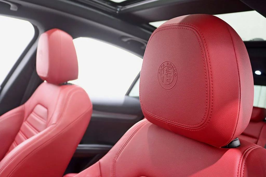 2023 Alfa Romeo Stelvio Veloce