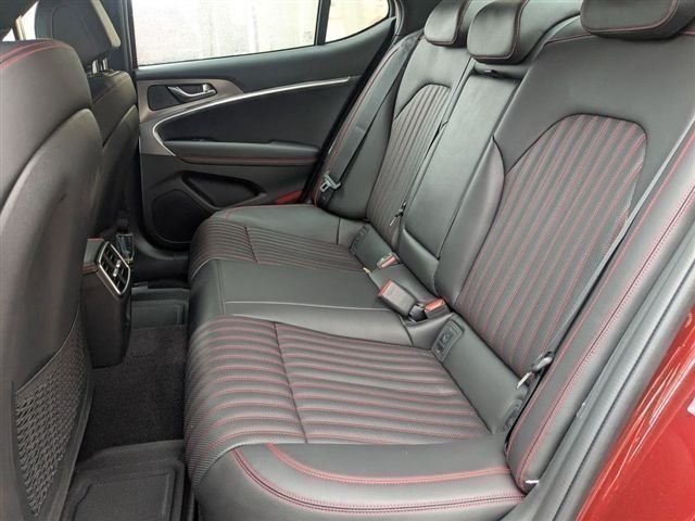 Used 2026 Red Genesis 3.3T Sport Prestige image 10