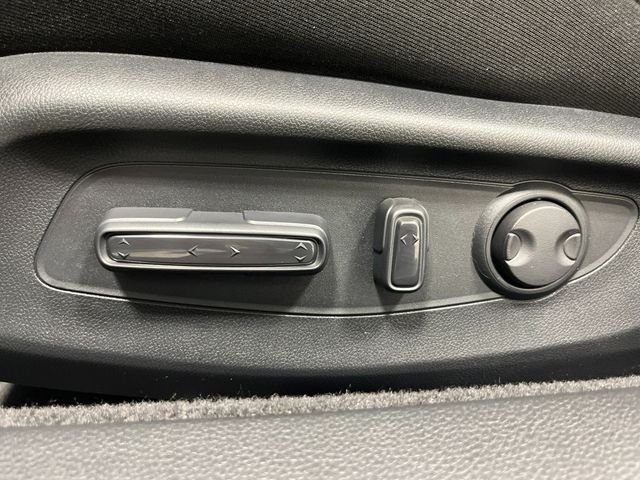 New 2026 Meteorite Gray Metallic Honda SE image 11