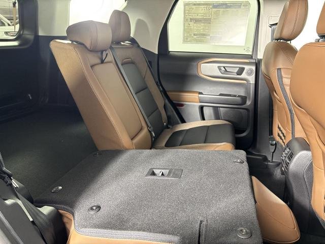 New 2025 Velocity Blue Metallic Ford Outer Banks® image 20