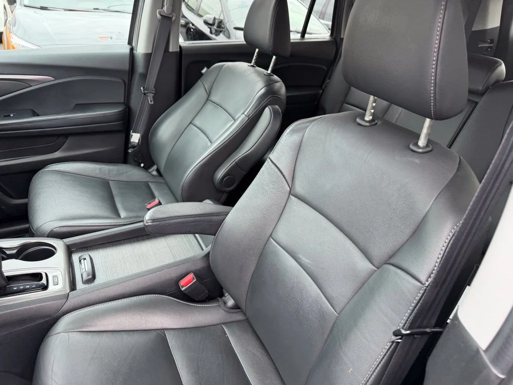 2020 Honda Pilot EX-L - Photo 12