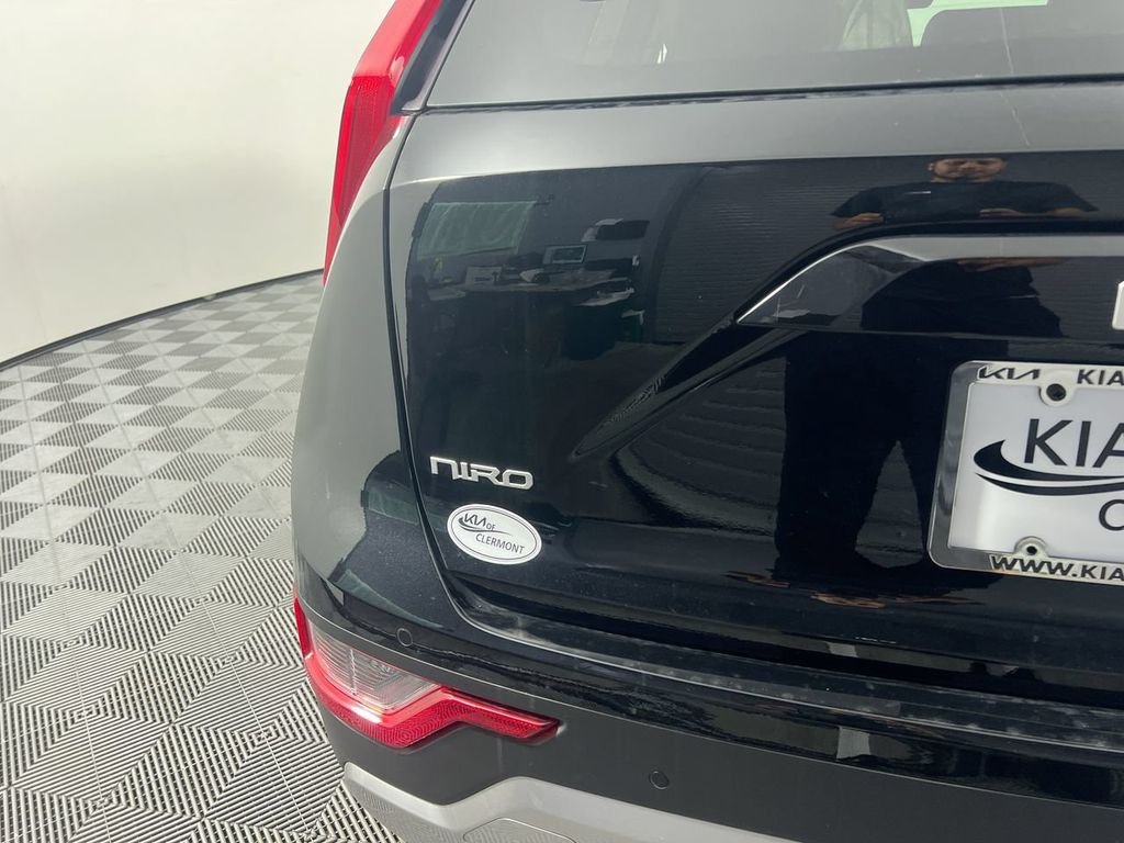 New 2026 Aurora Black Pearl Kia EX image 5