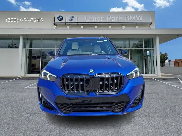New 2026 Portimao Blue Metallic BMW xDrive28i image 2