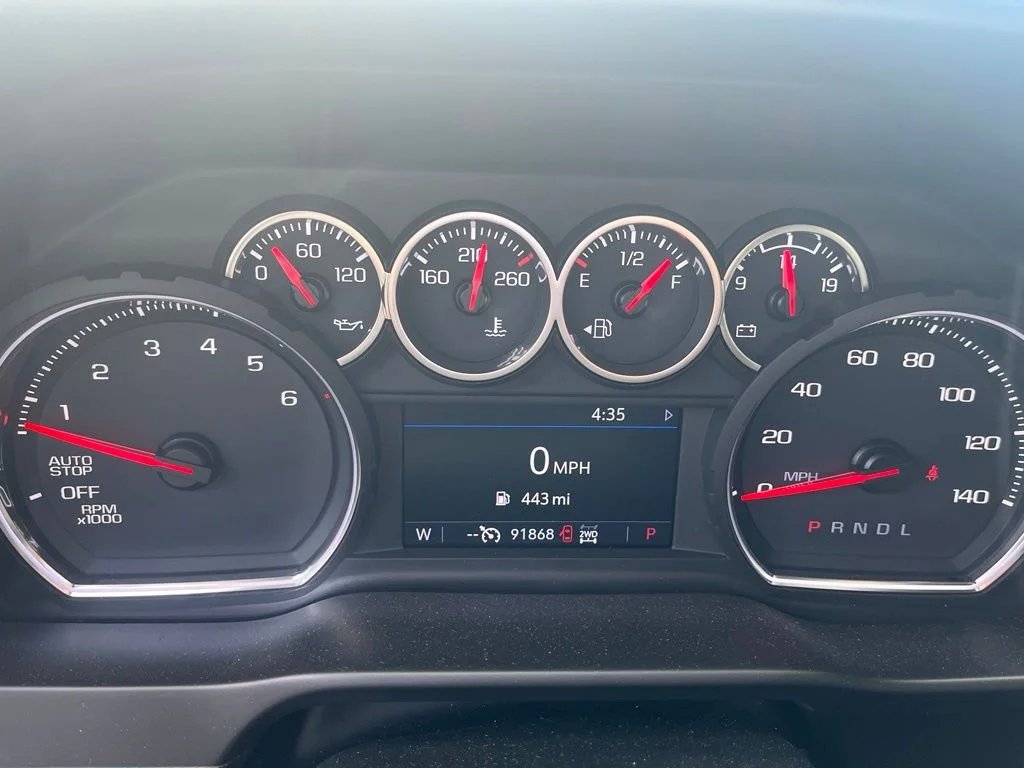 Used 2020 Gray Chevrolet LT image 7