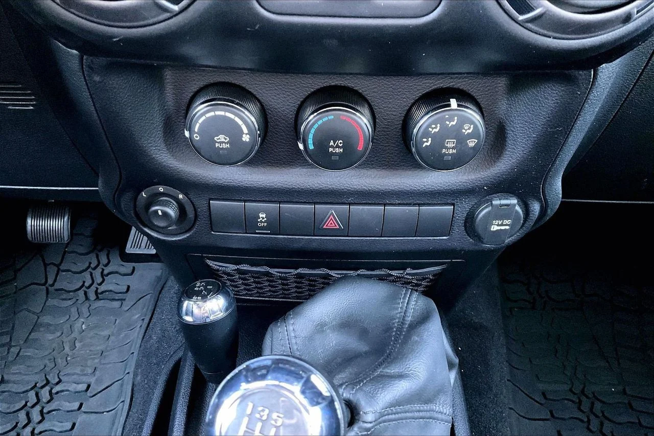 Certified Used 2016 Blue Jeep Sport image 16