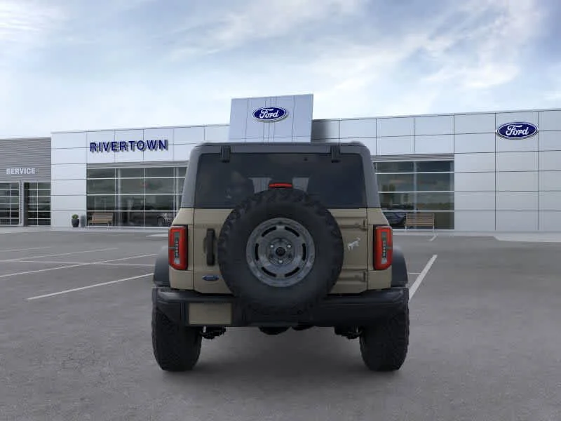 New 2025 Desert Sand Ford Badlands® image 5