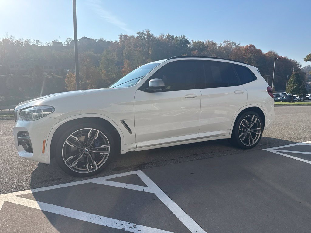 Used 2021 Alpine White BMW M40i image 1
