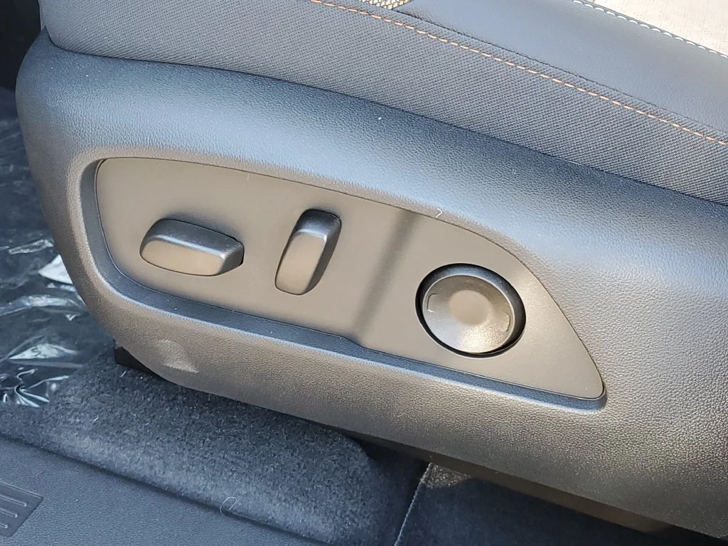 2027 Chevrolet Equinox ACTIV - Photo 6