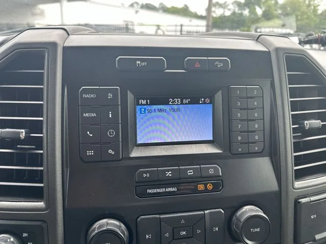 Used 2022 Gray Ford XL image 17