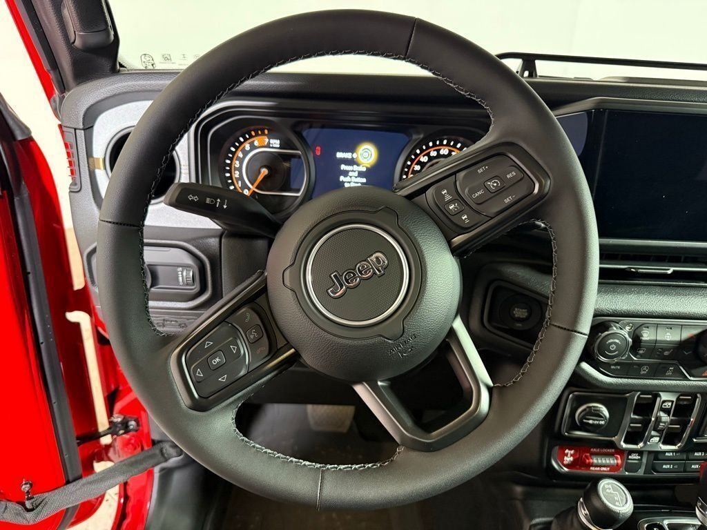 2026 Jeep Wrangler 4-Door Willys - Photo 18