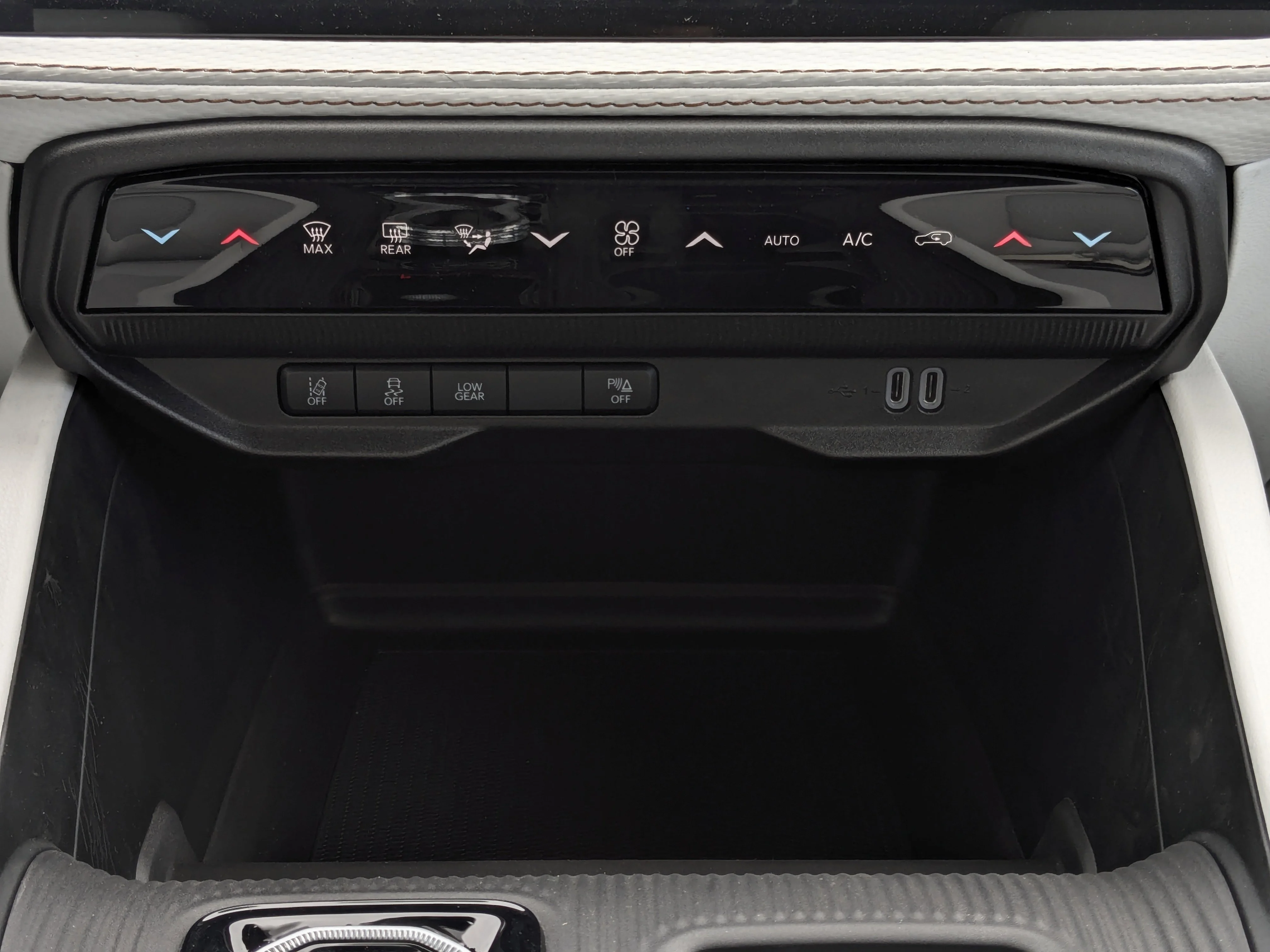 New 2026 Red Jeep Limited - - Power Sunroof - Power Liftgate - Remote Start & tons more! image 24