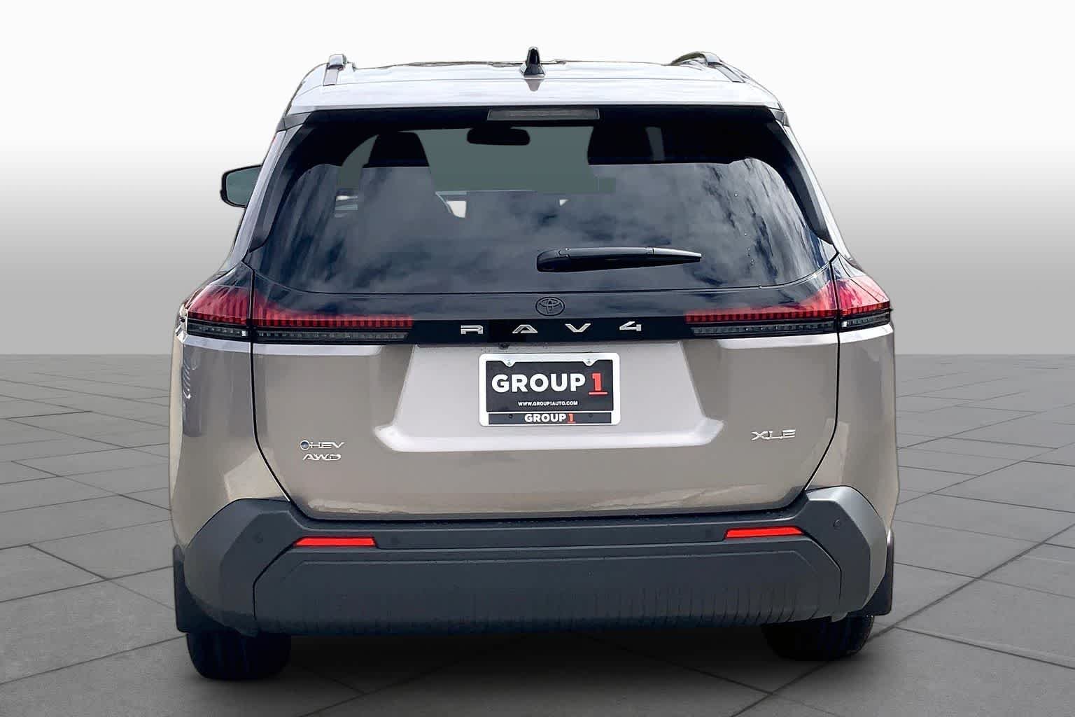 New 2026 Meteor Shower Toyota XLE Premium image 4