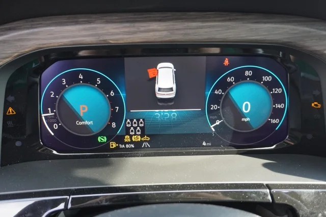 2025 Volkswagen Atlas SEL - Photo 26