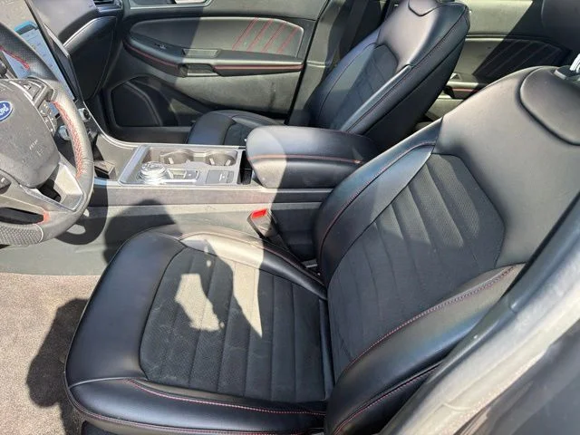 Used 2024 Gray Metallic Ford ST Line image 11