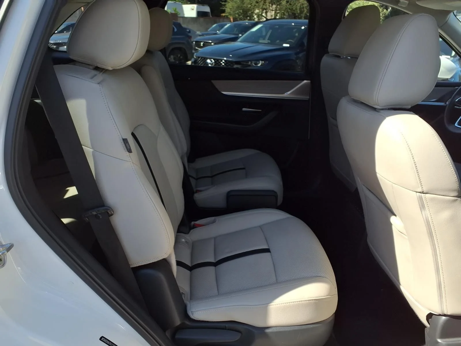 Certified Used 2024 White Mazda Premium image 23