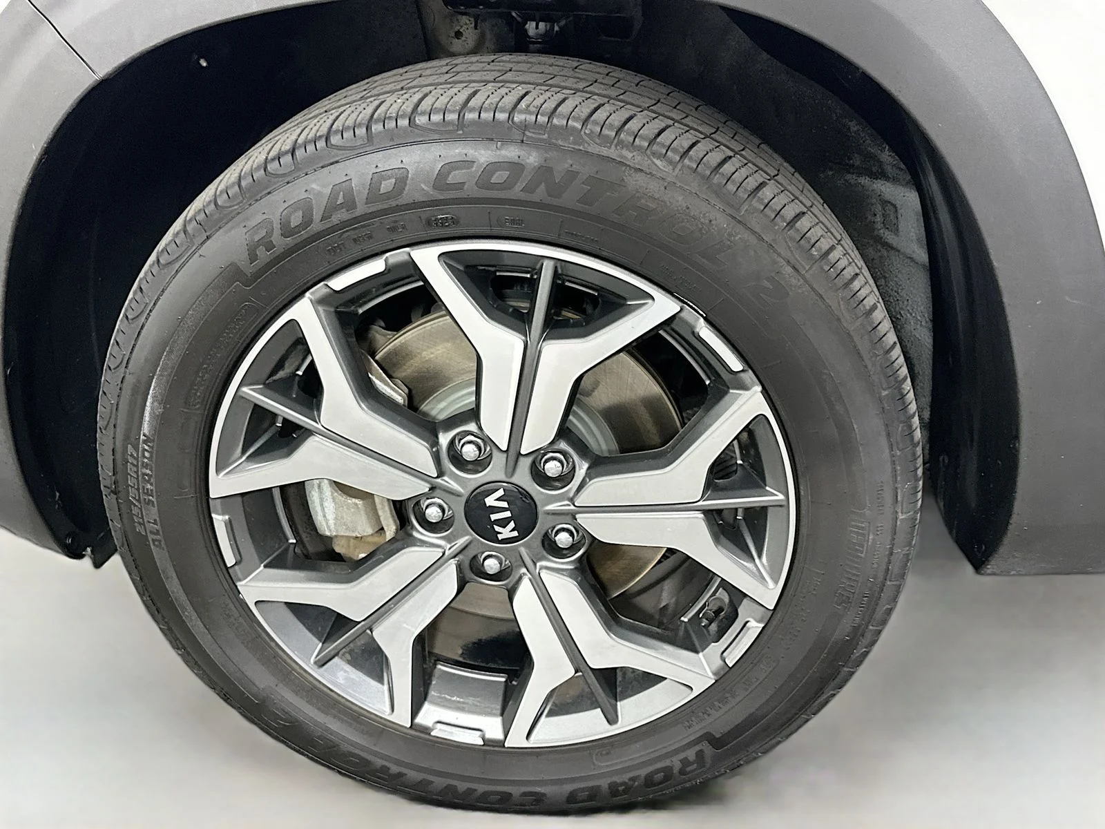 Used 2021 Snow White Pearl Kia EX image 31