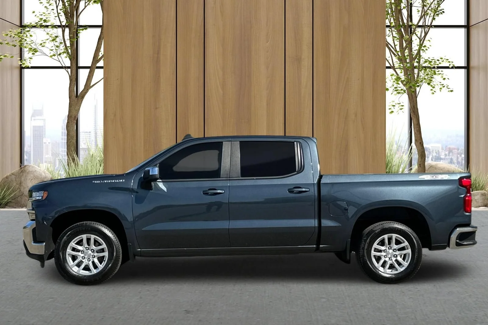 Used 2020 SHADOW GRAY METALLIC Chevrolet LT image 7